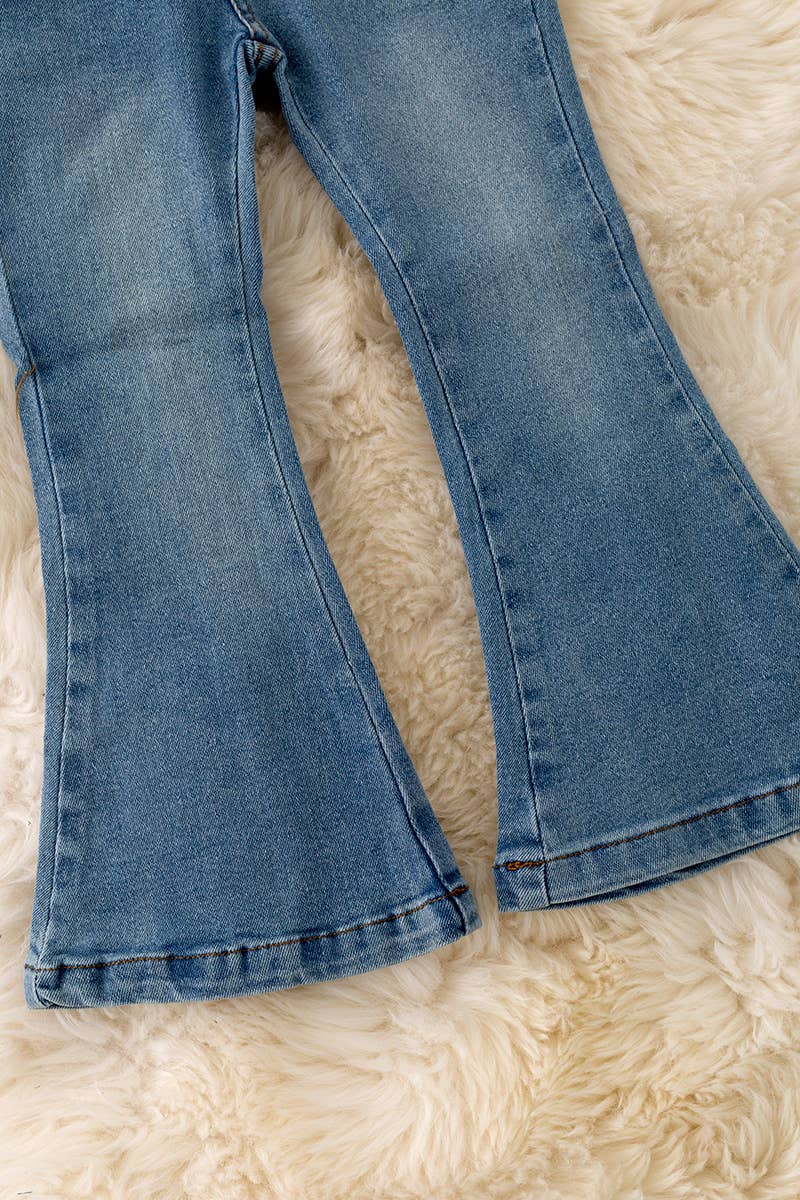 Light blue denim jeans- embroidered pockets