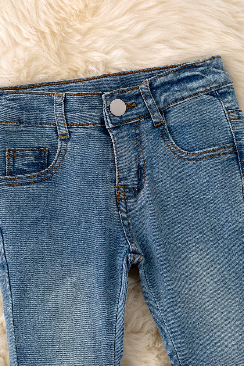 Light blue denim jeans- embroidered pockets